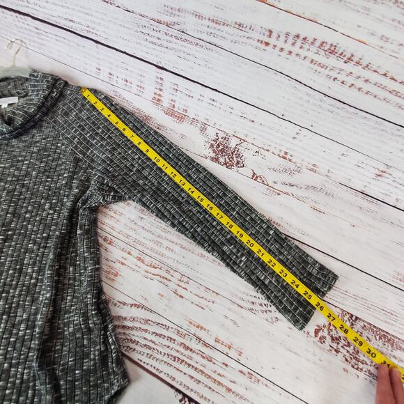 Michael Stars Lightweight Cowl Neck Gray White Ribbed Knit Sweater Size 2XL - Picture 8 of 9
